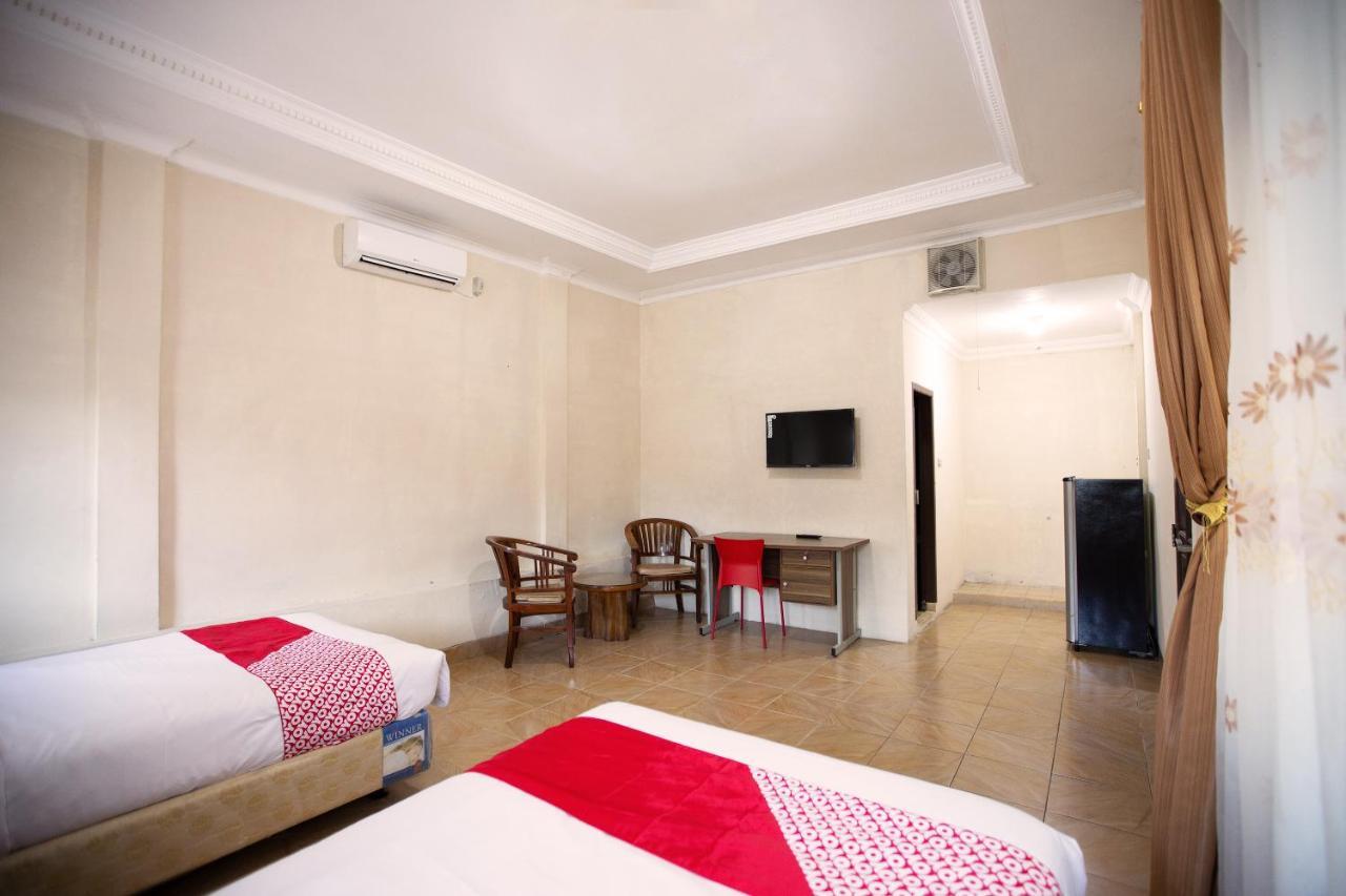 Oyo 3207 Hotel Gracia Bandar Lampung Exterior photo