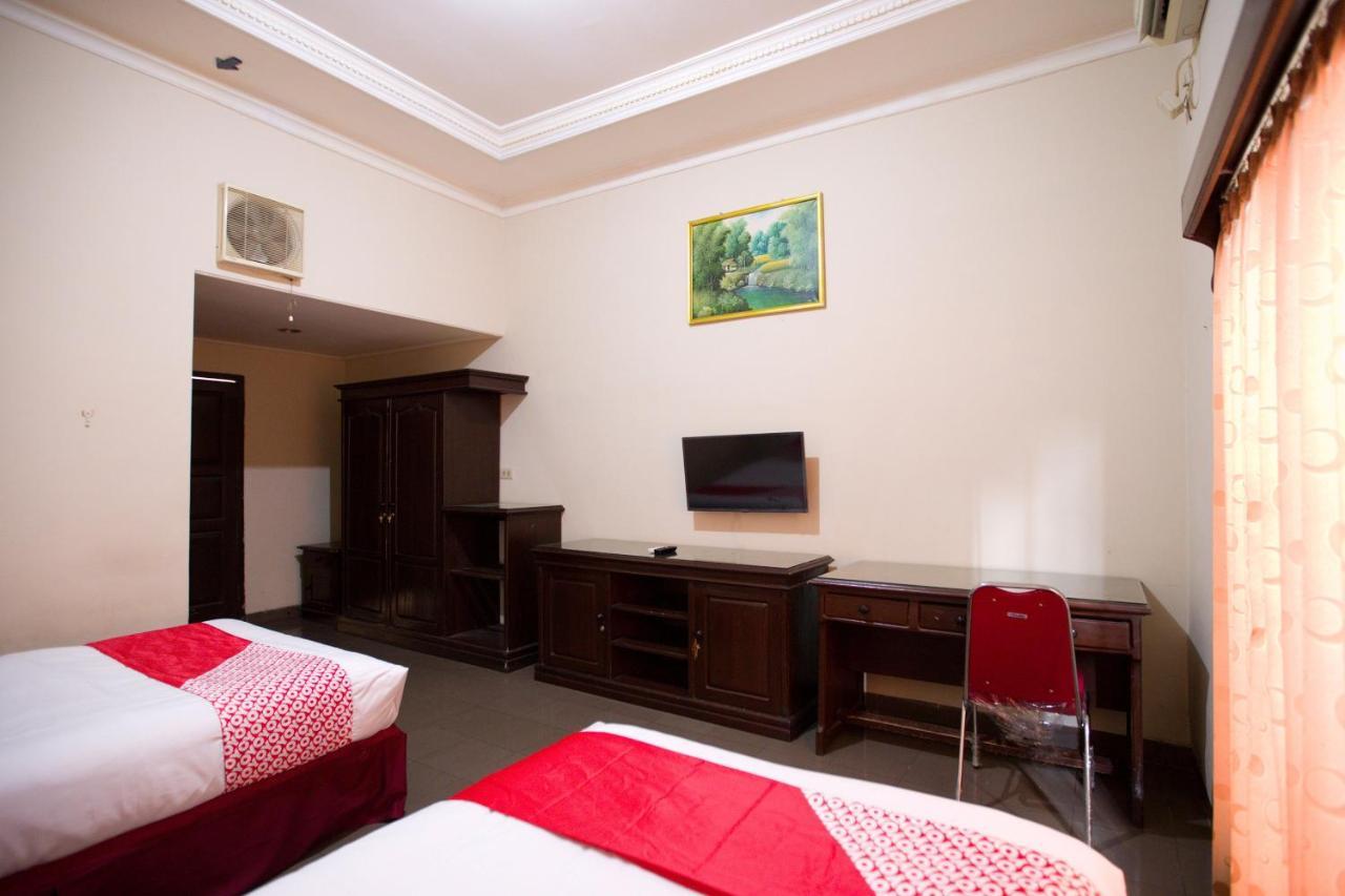 Oyo 3207 Hotel Gracia Bandar Lampung Exterior photo